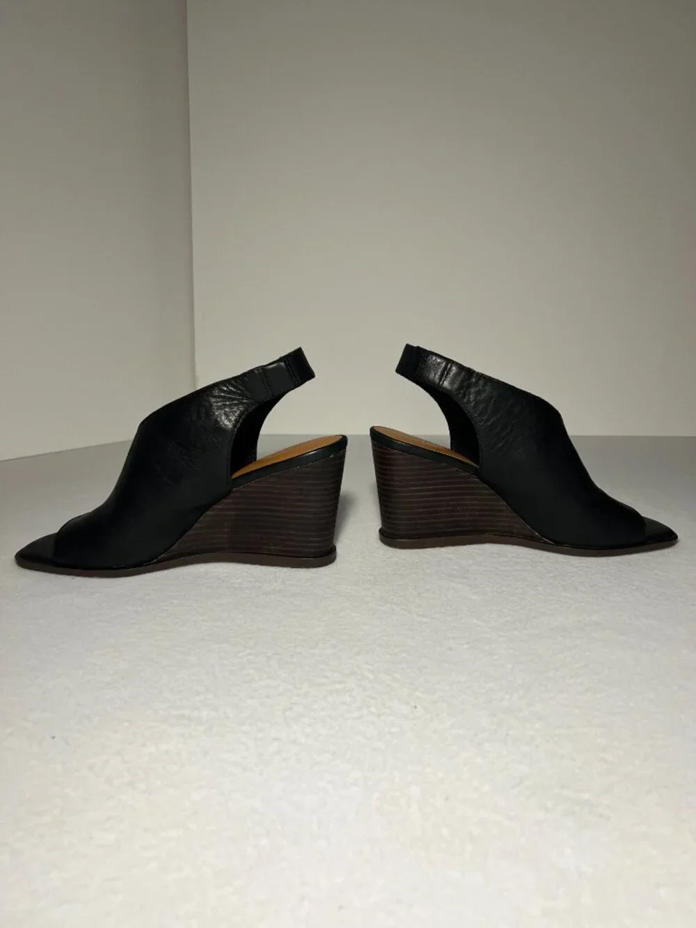 Lucky Brand Women’s 7.5M Black Lordyn Slingback Wedge Leather Open-Toe Peep Heel